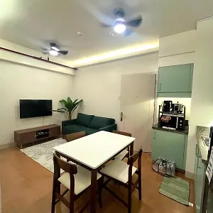 Bed & Breakfast Pioneer Woodlands Philippines